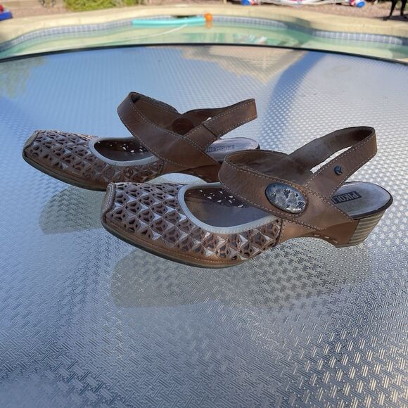 Pikolinos Size 38 / 7.5 - 8 Gandia Perforated Nude - Picture 2 of 9